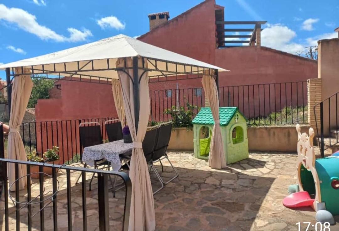 Casa Rural Abascal Cella Exterior photo