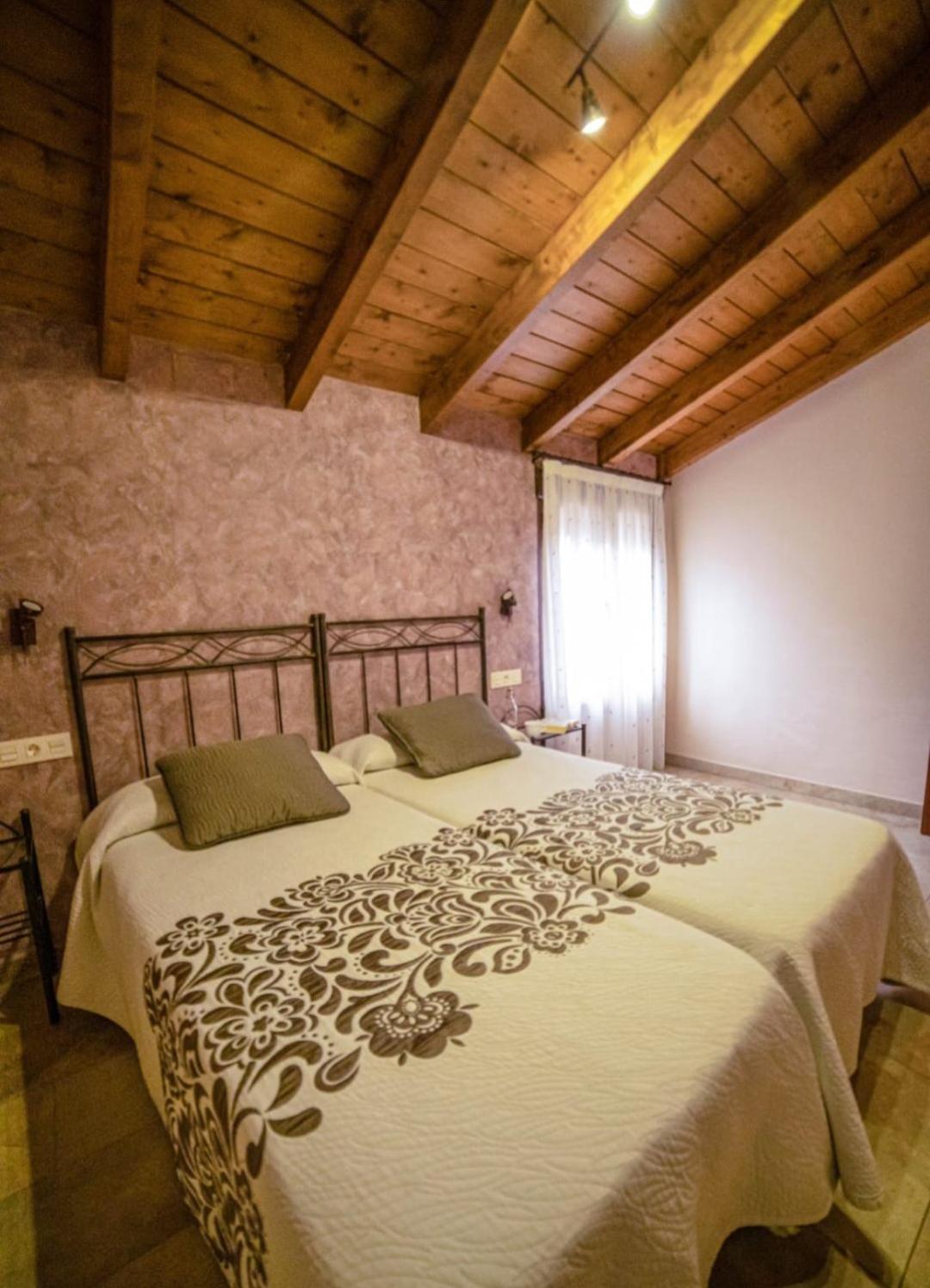 Casa Rural Abascal Cella Exterior photo